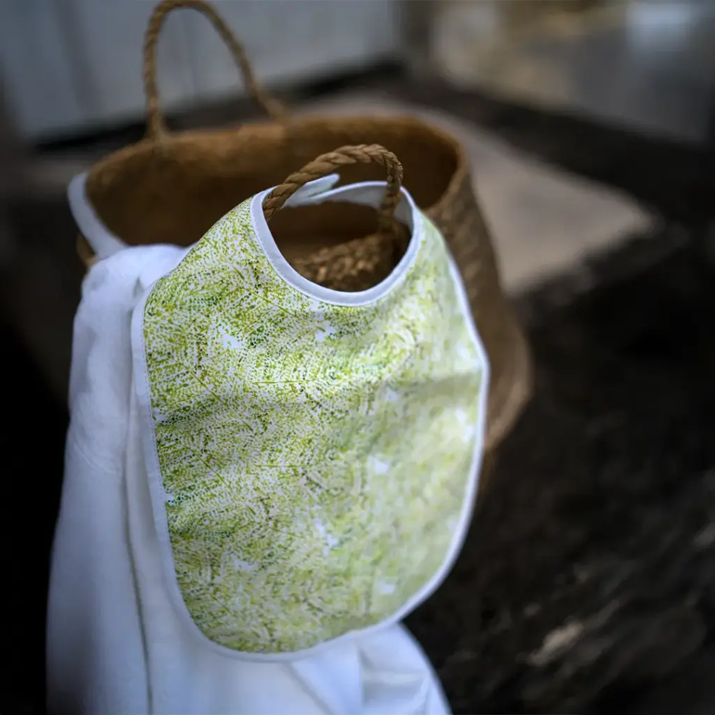 Bavoir - Les Feuilles Vertes