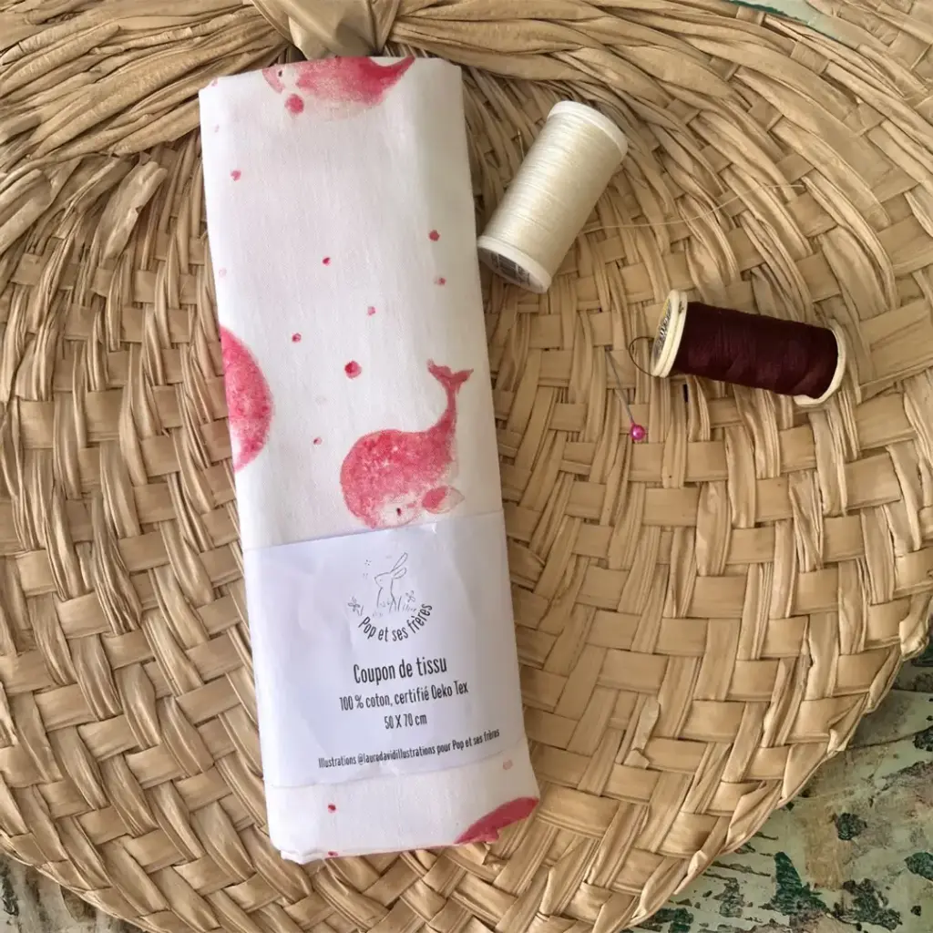 Coupon de Tissu Coton Oeko Tex - Les Baleines Roses