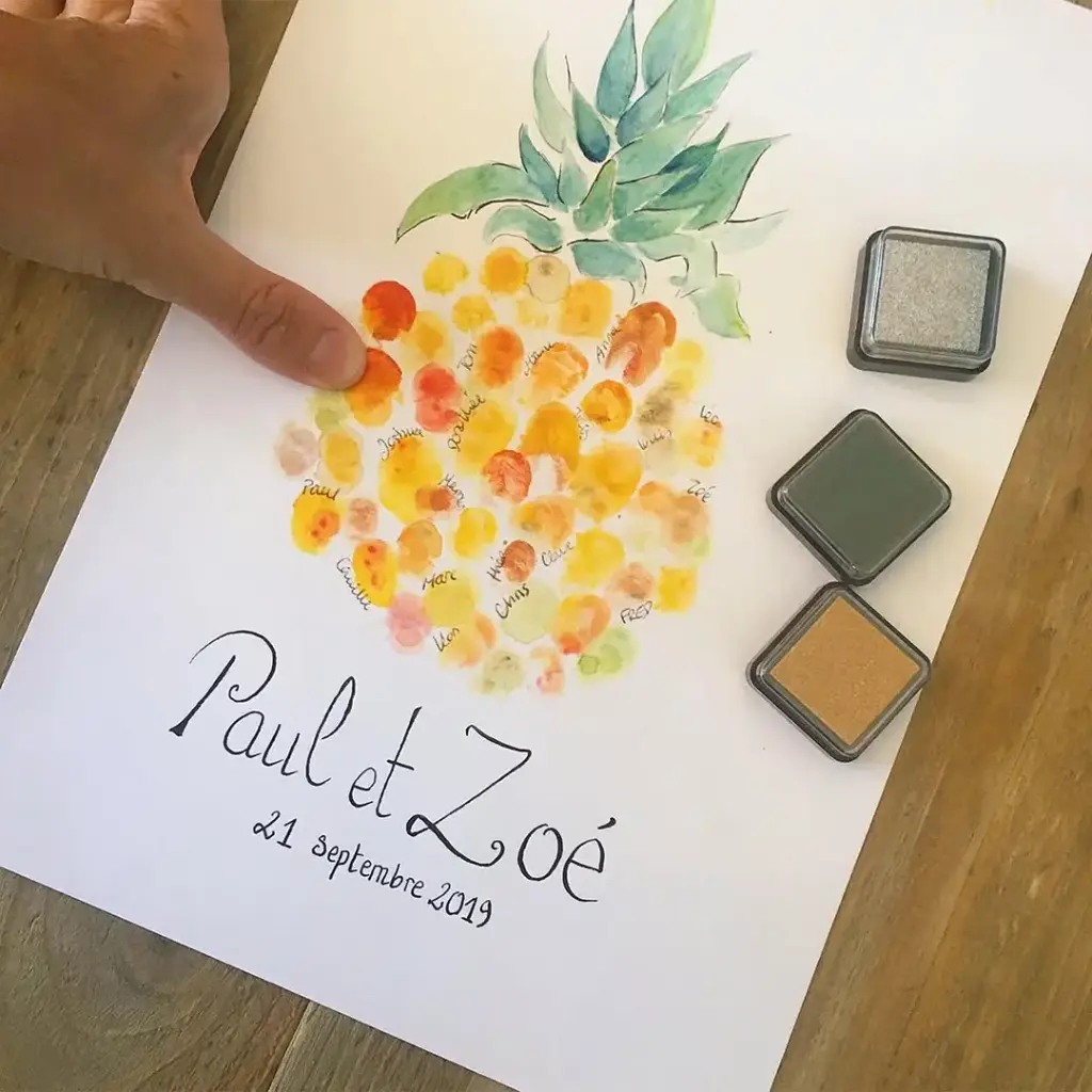 [6085] L'Arbre À Empreintes - L' Ananas Victoria
