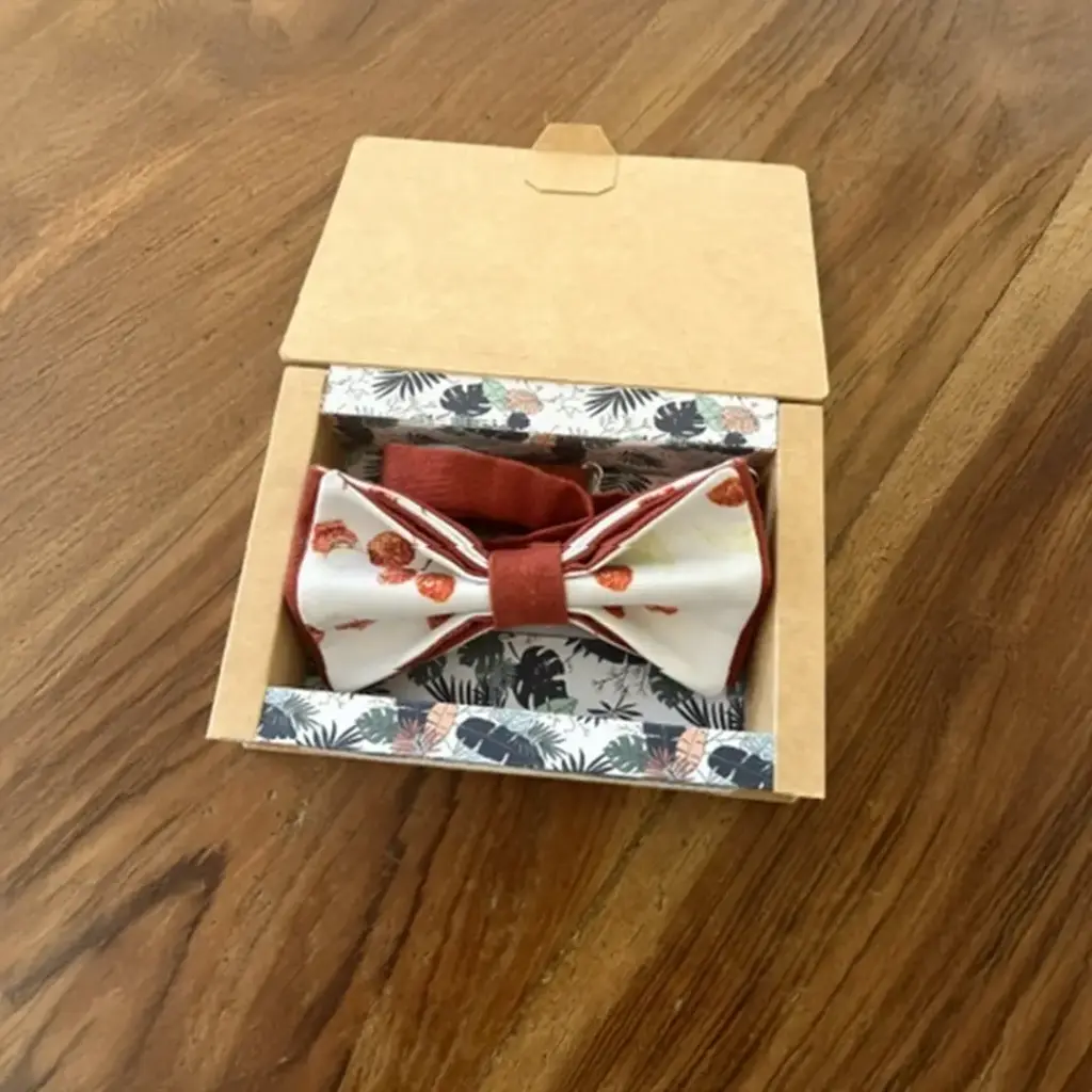 Noeud Papillon - Les Letchis