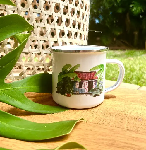 [6900] Tasse Email - Case Créole Toit Rouge